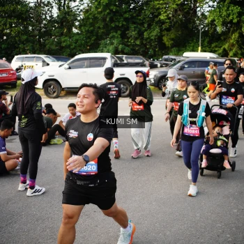 Runner Photo 3708603