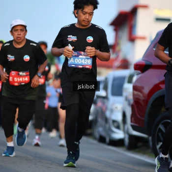 Runner Photo 3708604