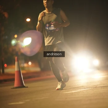 Runner Photo 3708621