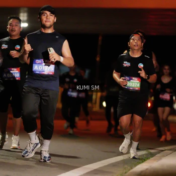 Runner Photo 3708626