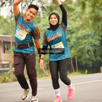 Runner Photo 3708644