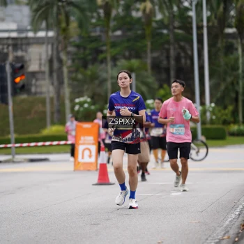 Runner Photo 3708652