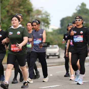Runner Photo 3708660