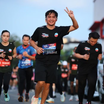 Runner Photo 3708670