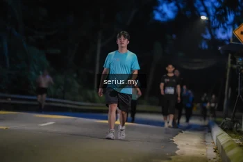 Runner Photo 3708723