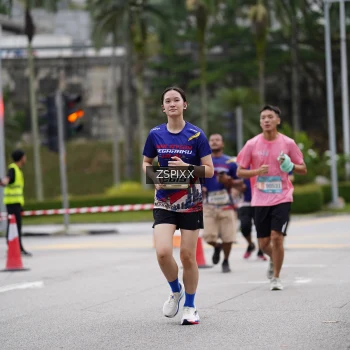 Runner Photo 3708725