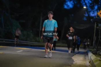 Runner Photo 3708737