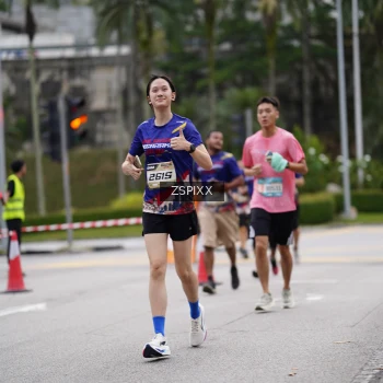 Runner Photo 3708739