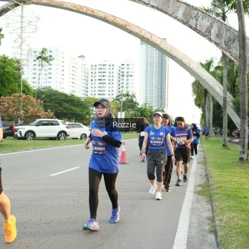 Runner Photo 3708789