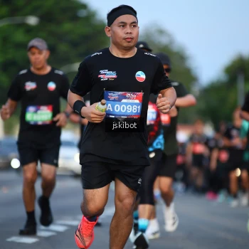 Runner Photo 3708794
