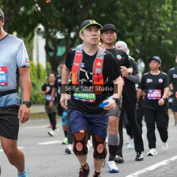 Runner Photo 3708796
