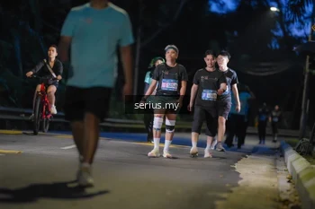 Runner Photo 3708800