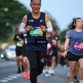 Runner Photo 3708806