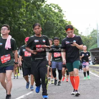 Runner Photo 3708845