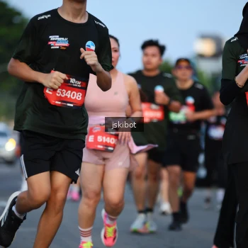 Runner Photo 3708909