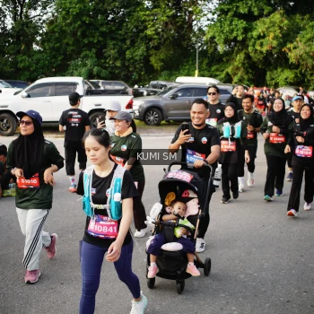Runner Photo 3708943