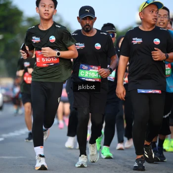 Runner Photo 3708990