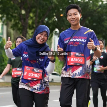 Runner Photo 3708993