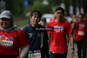 Runner Photo 37090