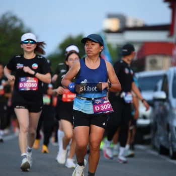 Runner Photo 3709032
