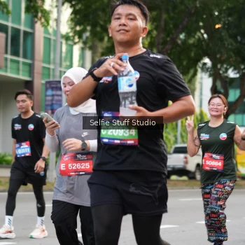 Runner Photo 3709082