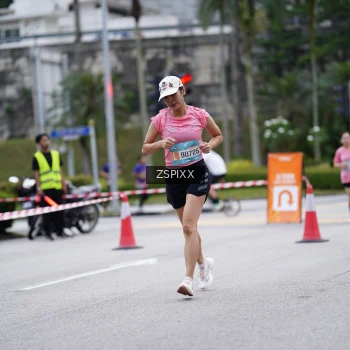 Runner Photo 3709101