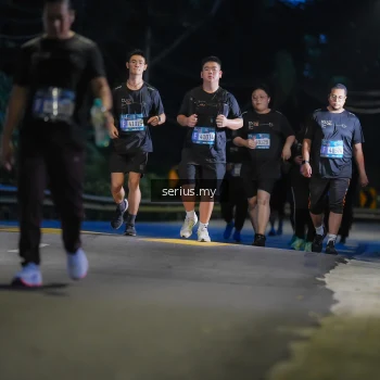 Runner Photo 3709105