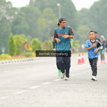 Runner Photo 3709133