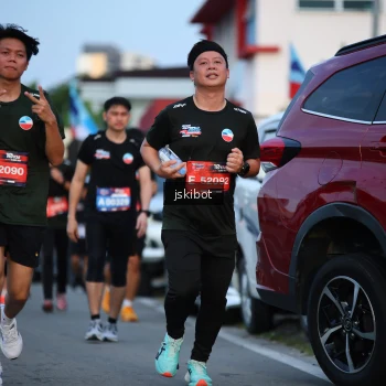 Runner Photo 3709144
