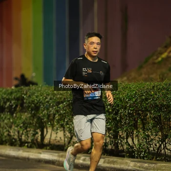 Runner Photo 3709149