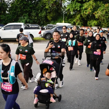 Runner Photo 3709157