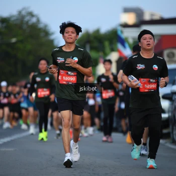 Runner Photo 3709168