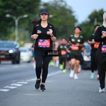 Runner Photo 3709184
