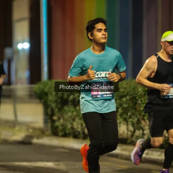 Runner Photo 3709242