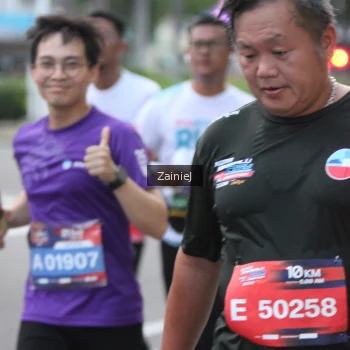 Runner Photo 3709265