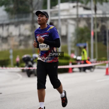 Runner Photo 3709291