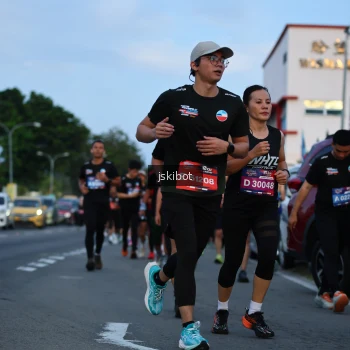 Runner Photo 3709307