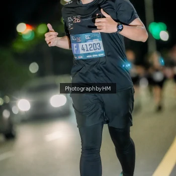 Runner Photo 3709338
