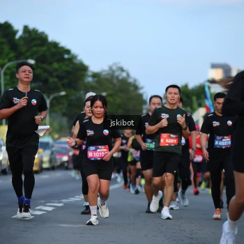 Runner Photo 3709347