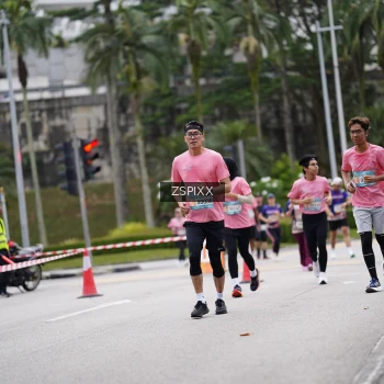 Runner Photo 3709359
