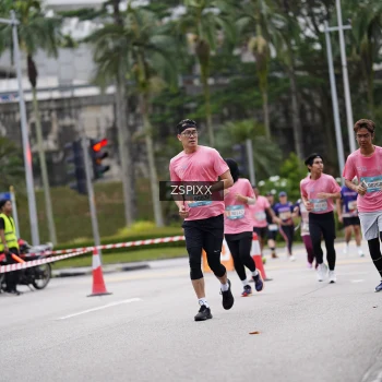Runner Photo 3709374