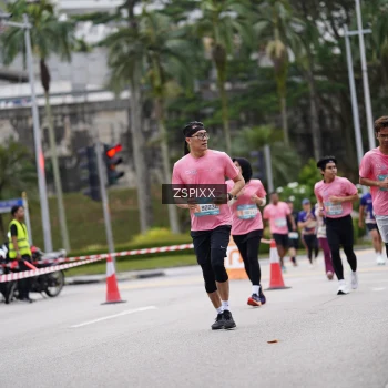 Runner Photo 3709394