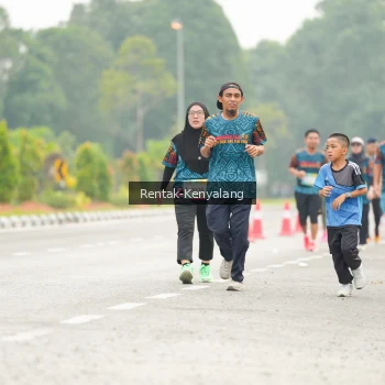 Runner Photo 3709398