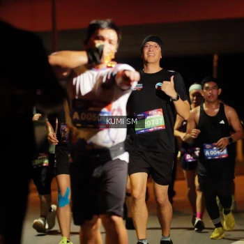 Runner Photo 3709401