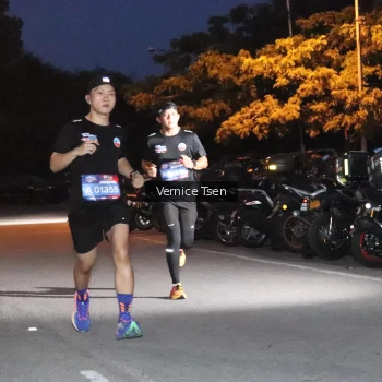 Runner Photo 3709412