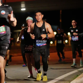 Runner Photo 3709420