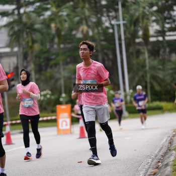 Runner Photo 3709428