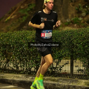 Runner Photo 3709441