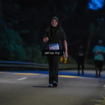 Runner Photo 3709444