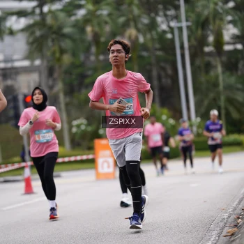 Runner Photo 3709450